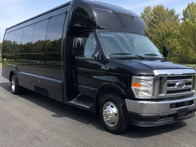 wauwatosa charter bus rental